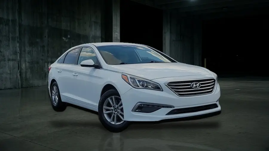 2015 Hyundai Sonata 2.4L SE, Quartz White Pearl, side view