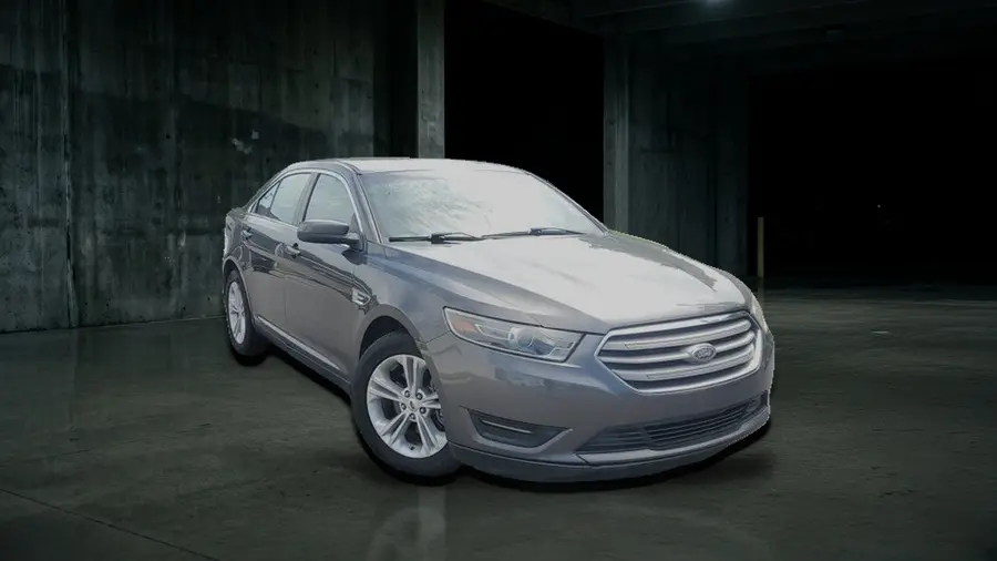 2017 Ford Taurus SEL, Gray, side view