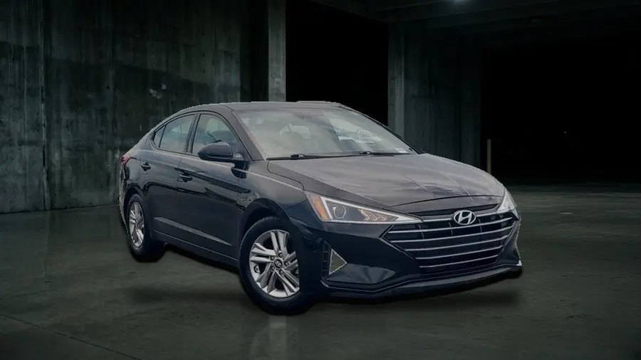 2019 Hyundai Elantra SEL, Phantom Black, side view