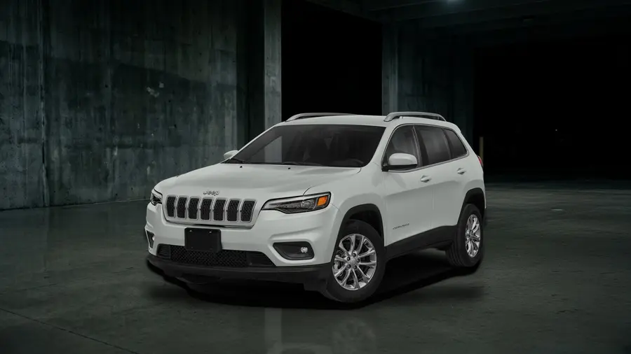 2019 Jeep Cherokee Latitude, Bright White Clearcoat, side view
