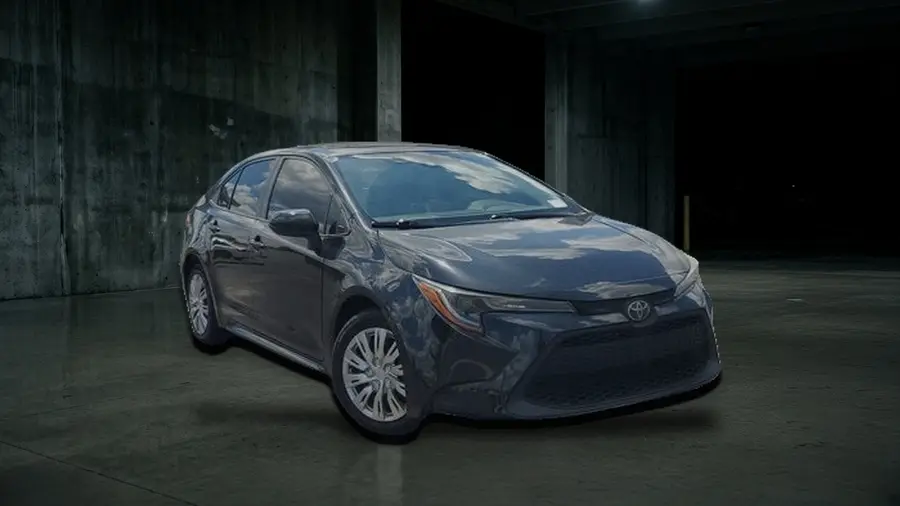 2020 Toyota Corolla LE, Black, side view
